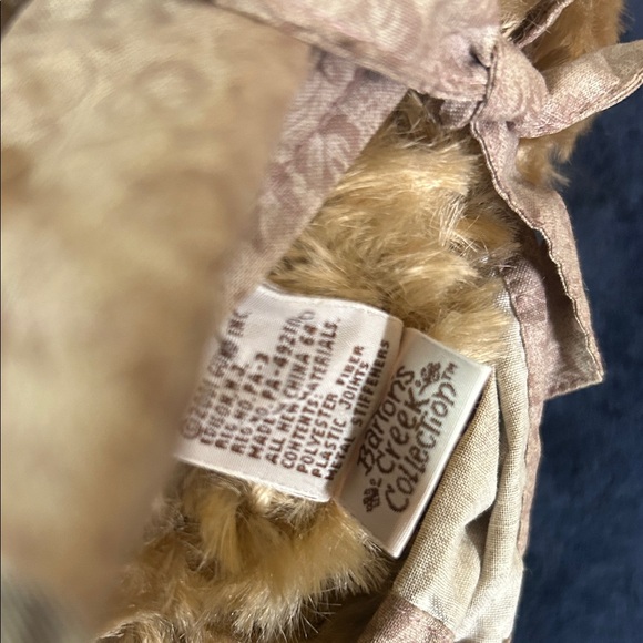 Elegant Teddy Bear Trio with Lace Dresses - Picture 9 of 9